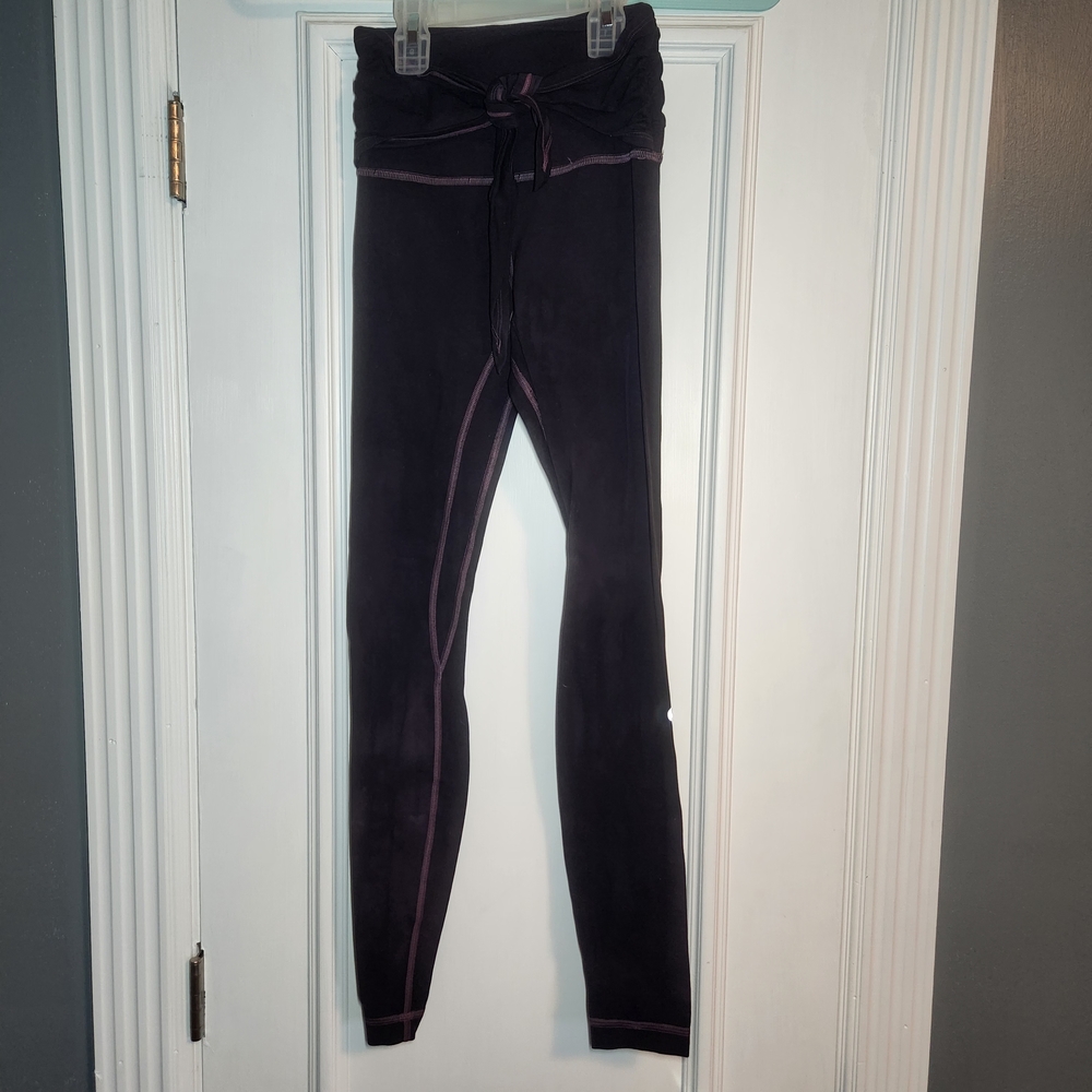 lululemon athletica Dark Leggings with Pink Accents